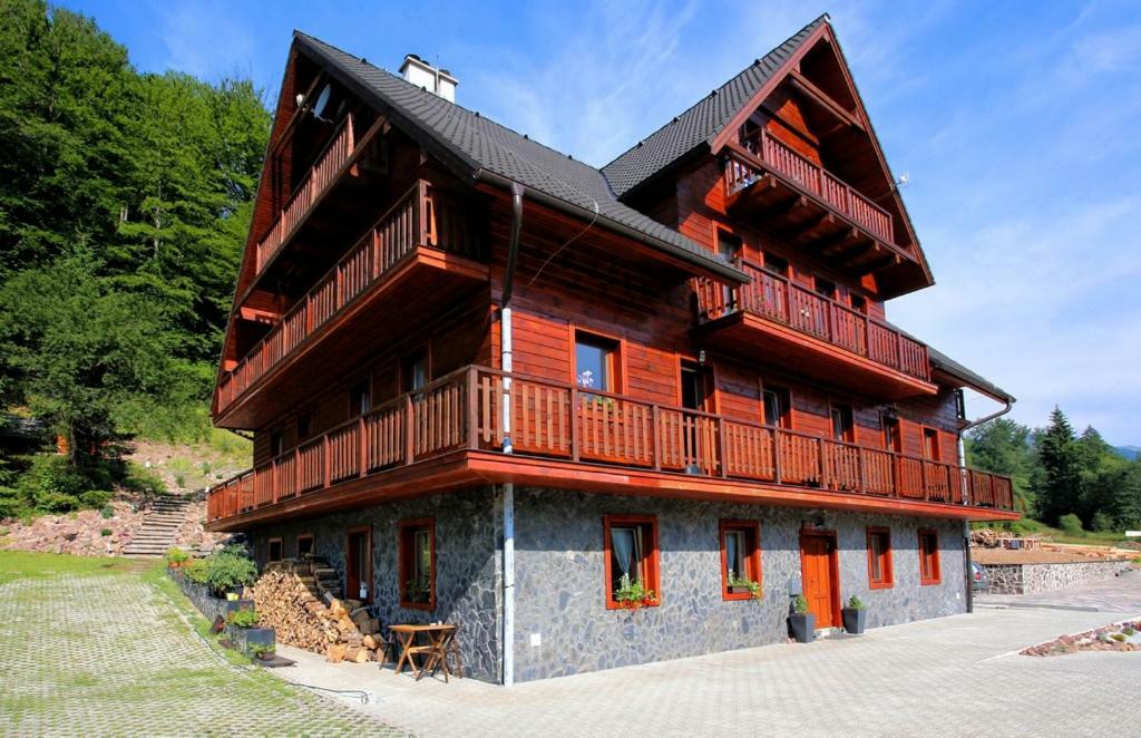 Bystra Apartments Deer And Wolf 외부 사진